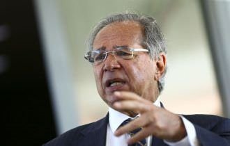 Ministro defende aumento “modesto e moderado” para Bolsa Família