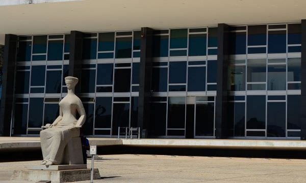 Justiça determina bloqueio de R$ 3 milhões do Sinetram por descumprir decisão