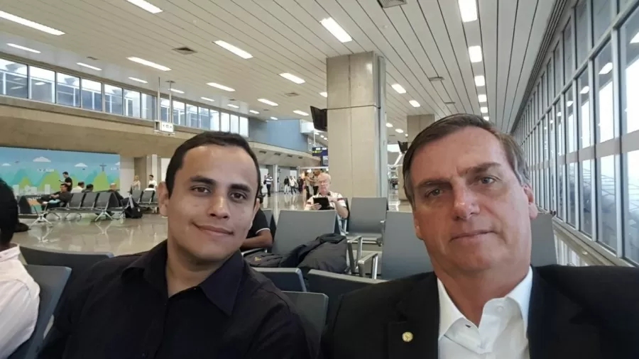 Disputa entre assessores de Bolsonaro divide gabinete do ódio