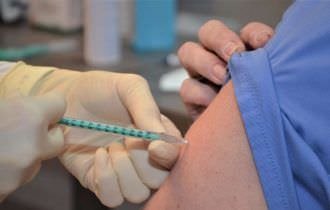 Passaporte da vacina se torna obrigatório em eventos de SP a partir desta quarta