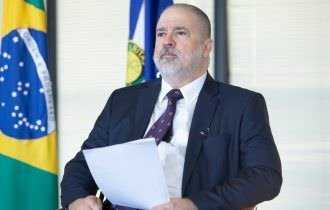 Aras diz à CNN que vai submeter ao STF todas as decisões sobre CPI da Pandemia