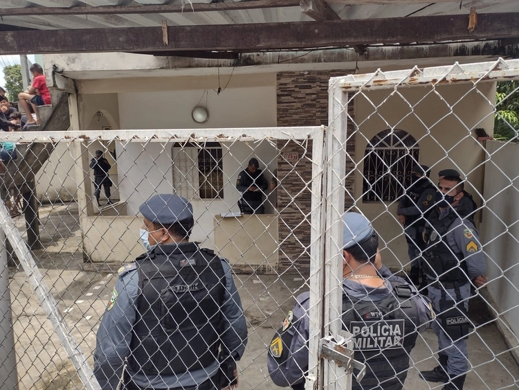 Morre bebê de 11 meses baleado na cabeça em Manaus