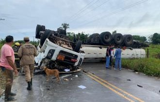Motorista morre em grave acidente no Rio Preto da Eva