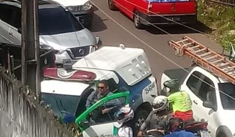 Criminoso faz idoso refém durante assalto em casa na zona oeste de Manaus