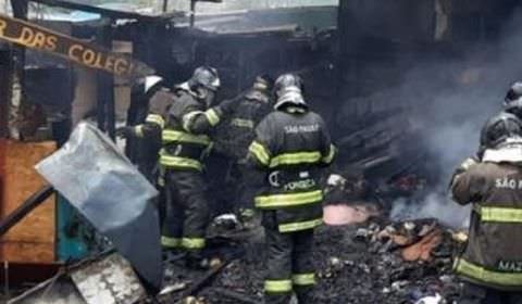 URGENTE: bombeiros são acionados para apagar incêndio em residência na AM-010