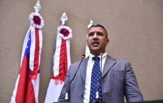 Candidato na disputa pela OAB-AM é do movimento ‘Advogados Pró-Bolsonaro Brasil’