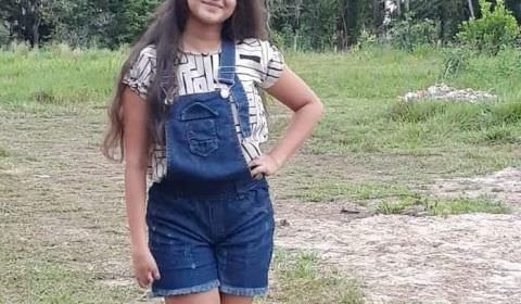 Menina de 11 anos é estuprada e morta com mais de 20 facadas pelo padrasto, no AM