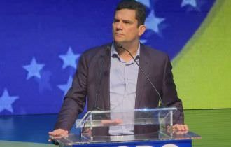 Sergio Moro se filia ao Podemos com discurso em defesa da Lava Jato