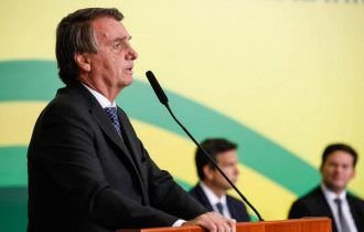 Bolsonaro diz que vai prorrogar desoneração da folha por mais dois anos
