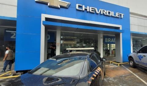 Urgente: Polícia Federal realiza busca e apreensão na Braga Veículos em Manaus