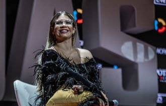 Urgente:  Cai avião com Marília Mendonça; cantora sobreviveu, diz assessora