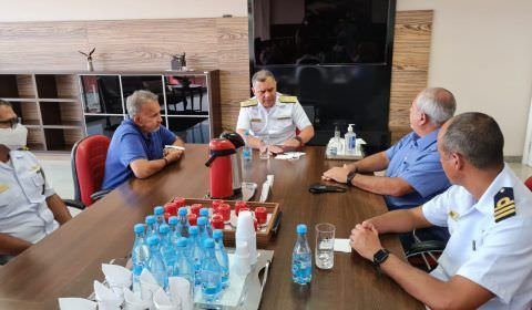 Chibatão, CDL Manaus e Marinha iniciam diálogo para melhorar desempenho logístico  e econômico do Amazonas