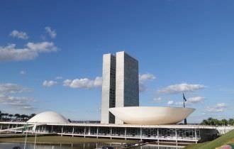Planalto autoriza, e Congresso debate remanejamento interno de emendas
