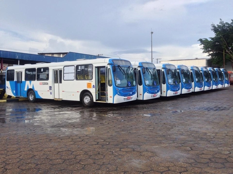 Rodoviários pegam população de surpresa com paralisação em Manaus