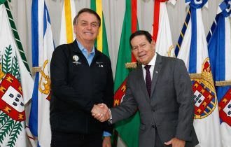 Presidente viaja para o Oriente Médio