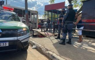 Venezuelano é executado a tiros em frente à feira da Panair, em Manaus