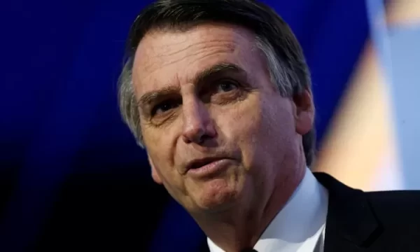 Como vetos de Bolsonaro à lei do Auxílio Brasil afetam o programa