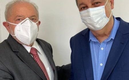 Eleição: Omar conversa sobre cenário político com Lula