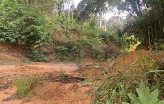 Funcionários de obra em Manaus encontram corpo de homem jogado em ramal