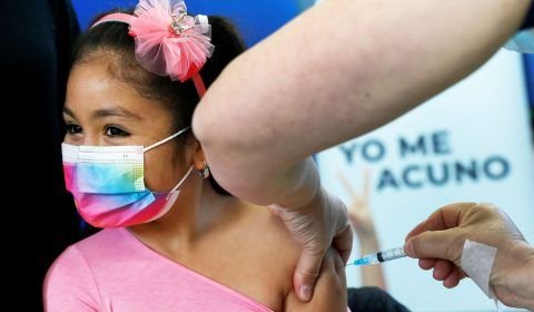 Governo vai vacinar crianças, mas exigirá prescrição médica, diz Queiroga