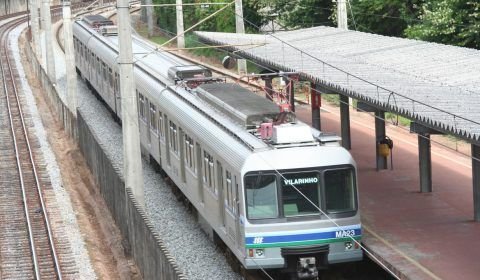 Greve de servidores da CBTU paralisa Metrô de Belo Horizonte