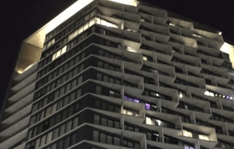 Milionário tem fim trágico durante festa privada em hotel luxuoso