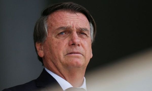 Lewandowski pede à PGR investigação contra Bolsonaro por intimidação à Anvisa