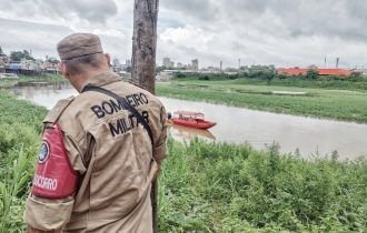 No Natal, corpo de homem é encontrado boiando em igarapé de Manaus