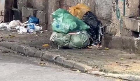 No Natal, corpo é encontrado em saco de lixo no Centro de Manaus