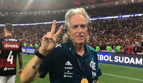 Opinião: só Jesus salva o Flamengo