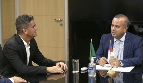 Prefeito David Almeida apresenta projetos para ministro do Desenvolvimento Regional e alinha liberação de verba