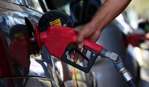 Senado aprova MP que autoriza postos a comprar álcool diretamente de produtores