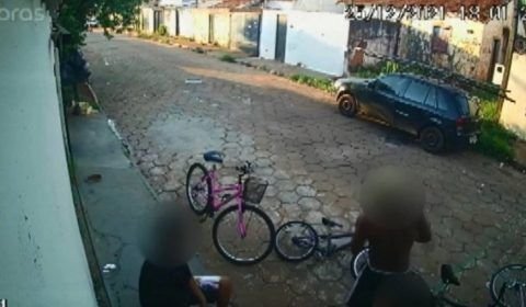 Urgente: bomba lançada dentro de casa mata criança de 4 anos