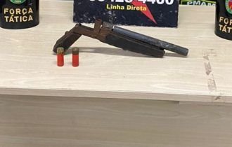 Urgente:Homens são presos enquanto passeavam em moto com arma artesanal em Manaus