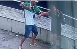 Armado, bandido sai de carro e ataca mulher em Manaus (veja vídeo)