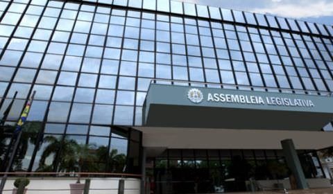 Assembleia do Acre recebe pedido para afastar governador
