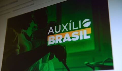 Caixa começa a pagar parcela de fevereiro do Auxílio Brasil