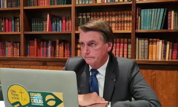 Bolsonaro diz que reformas não devem avançar em 2022 devido às eleições
