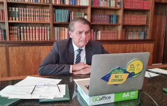 Bolsonaro põe fim à trégua com STF e liga ministros à candidatura de Lula