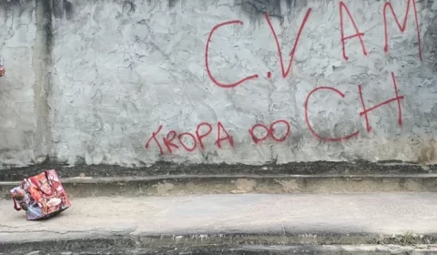 Cabeça humana com orelhas cortadas é achada em rip-rap no Tarumã