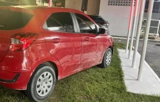 Casal é detido em carro supostamente usado em morte de irmãos em Manaus