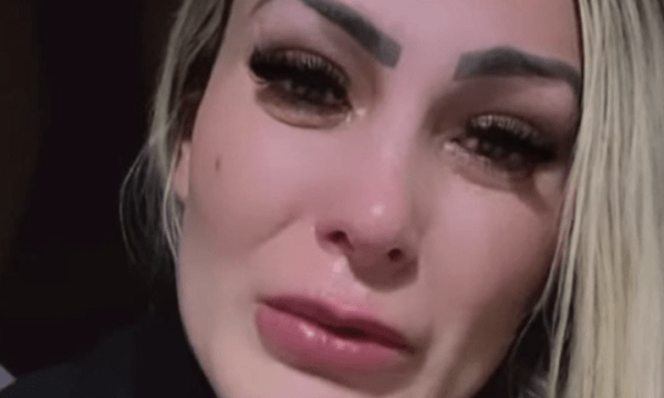 Grávida e falida, Andressa Urach pede PIX nas redes sociais para pagar o cartão de crédito