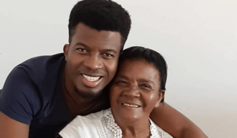 Mãe de cantor gospel é assassinada enquanto orava dentro de igreja
