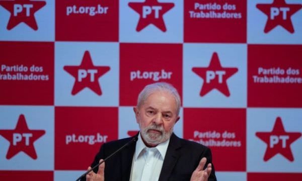 PT fala em revogar a reforma trabalhista