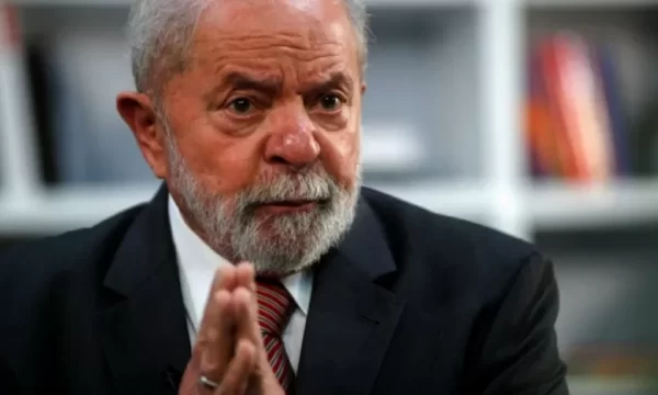 PT tenta convencer Lula a escolher aliado para PGR se vencer eleição