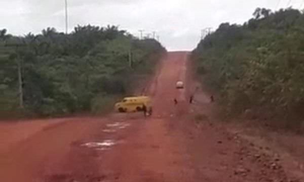 URGENTE: bandidos assaltam carro forte (Veja o vídeo)