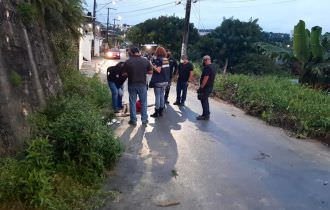 URGENTE: cinco são baleados e um morre durante troca de tiros em Manaus