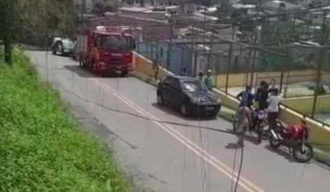 Urgente: homem acaba de ser assassinado a facadas no bairro Petrópolis; saiba o motivo