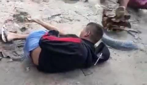 VEJA VÍDEO: assaltantes são agredidos por populares