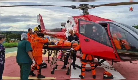 Vídeo: homem leva tiros na cabeça e é resgatado por helicóptero 